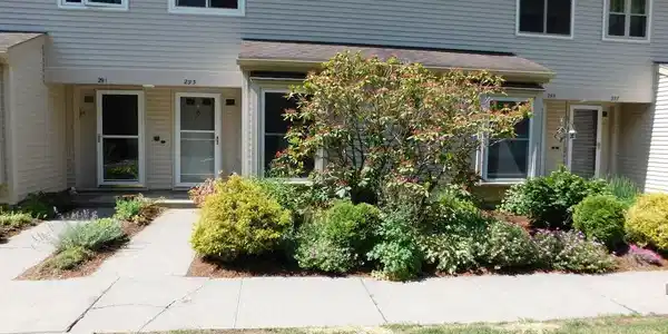 293 Locust Hill