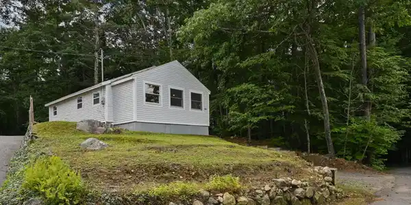 62 Croy Path