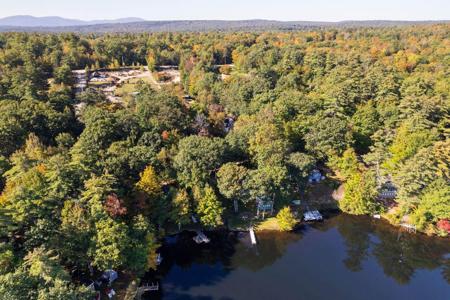 47 & 17 Au Bord Du Lac