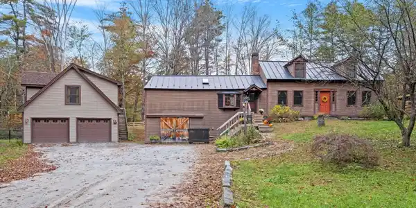 17 Pleasant Valley