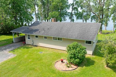 233 Hunter Road North