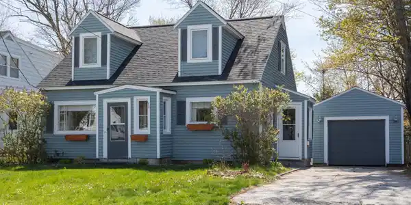 25 Simms Street