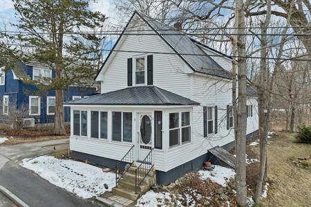 31 Pine Street