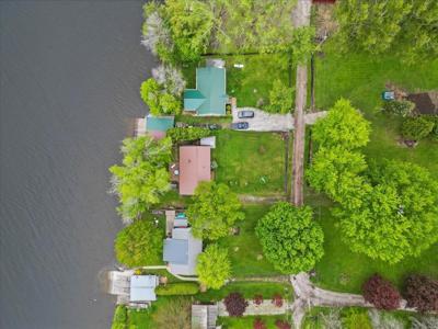 61 Bourdeau Lane South