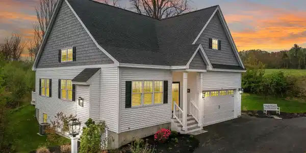 24 Chadwick Circle