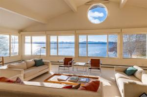 209 Hills Point