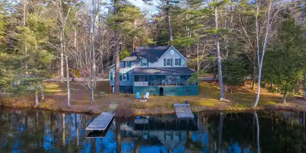 385 Partridge Lake