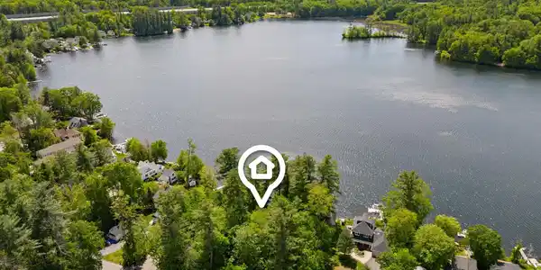 33 LAKE SHORE
