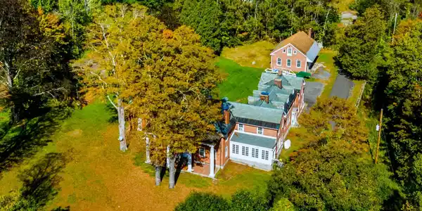 73 Old North Branch Road