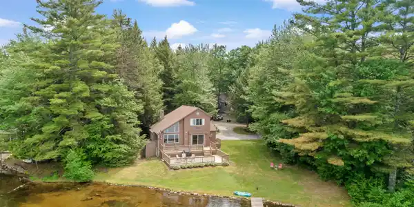 18 Auclair Road