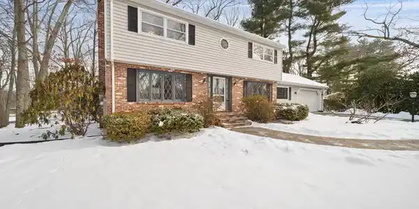 18 Mason Drive