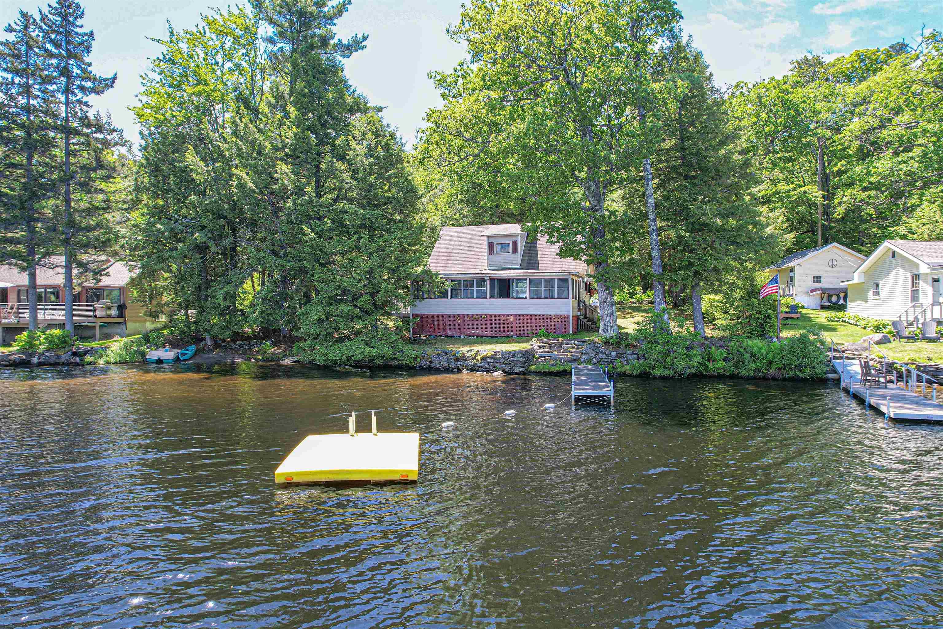 Image 2: Raft & Dock on 128 Acre Crescent Lake Image 2: Raft & Dock on 128 Acre Crescent Lake