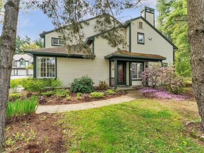 36 Lake Forest Drive