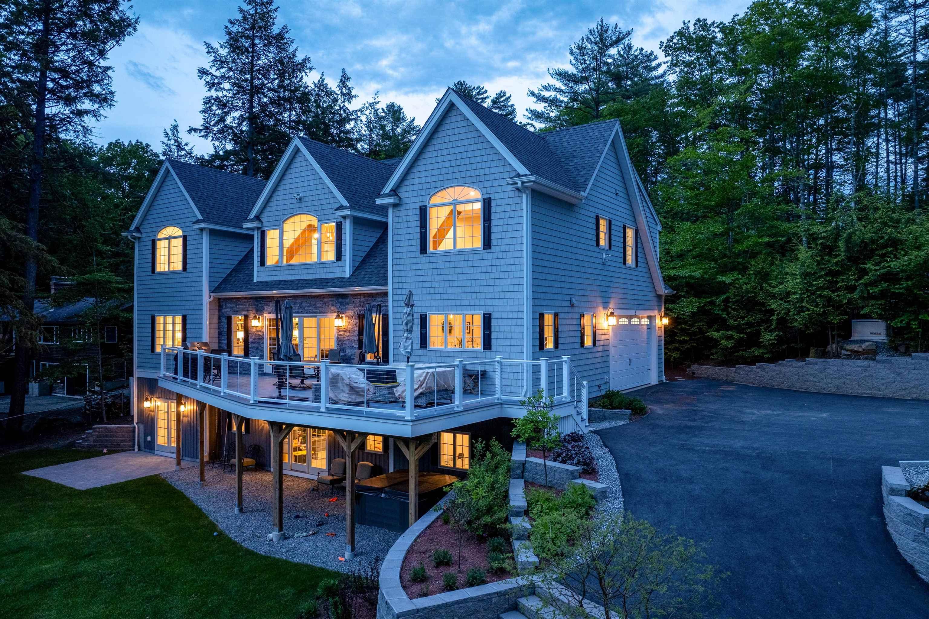 Image 0: Similar Home