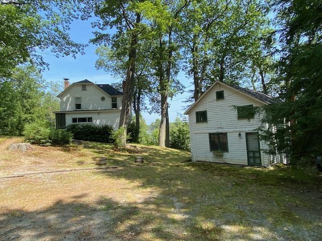 Image 1: Older cottage with VIEWS