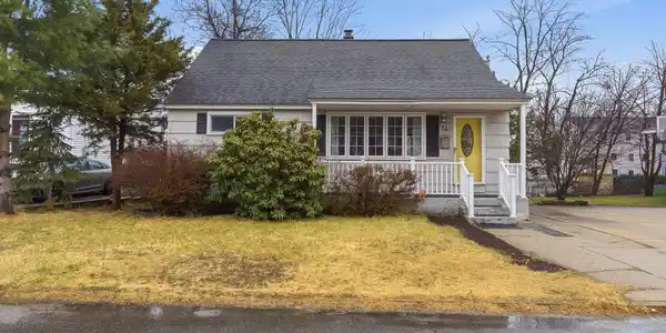 14 Acton Street