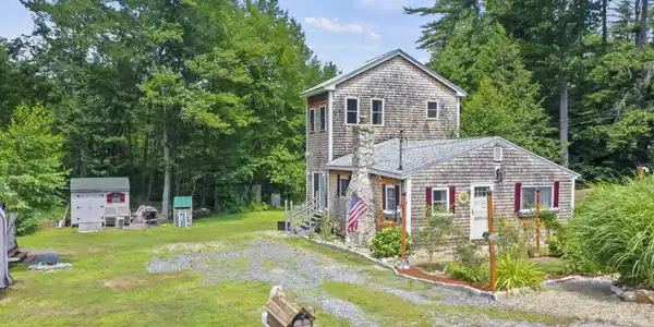 20 Great Pond Road