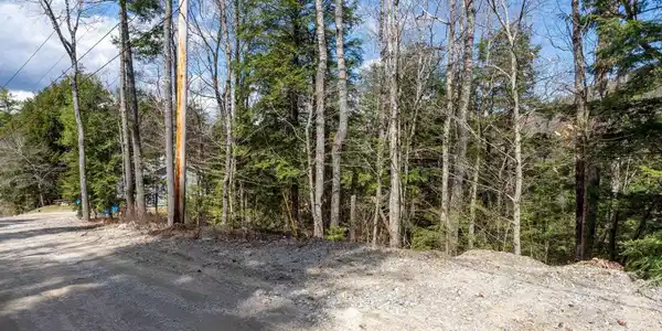 M71 B165 Cynthia Drive