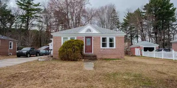 7 Morin Street