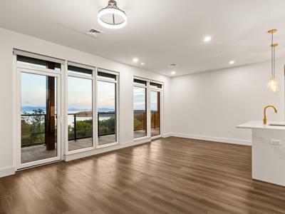125 Cambrian Way