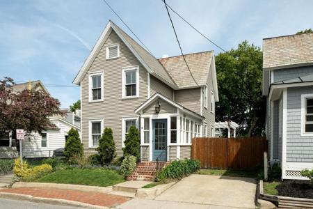 12 Poplar Street