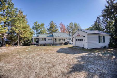 9 Abenaki Drive