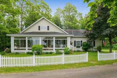 10 Starr Farm Beach