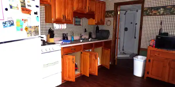 Image 3: Kitchen Image 3: Kitchen
