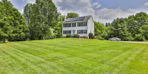9 Mountain Road