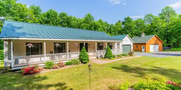 798 Kings Highway