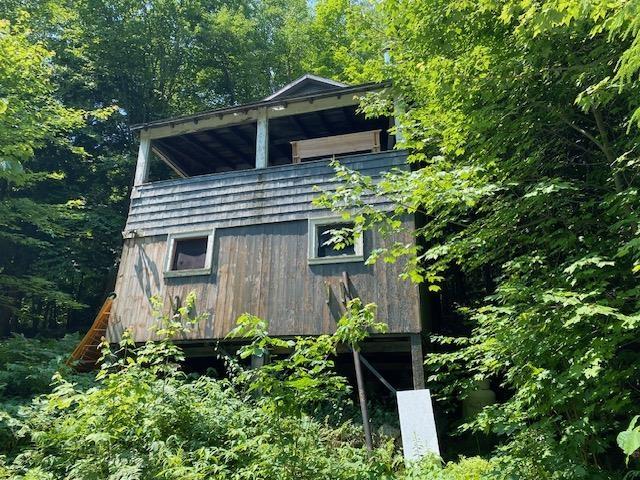 Image 4: Short walk to Newbury Dock and Beach