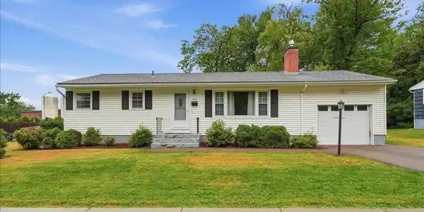 136 Cherry Lane