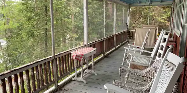 425 Partridge Lake