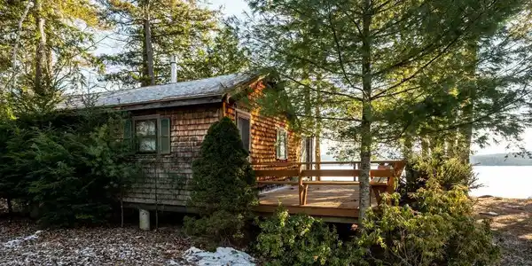 47 Lake Shore