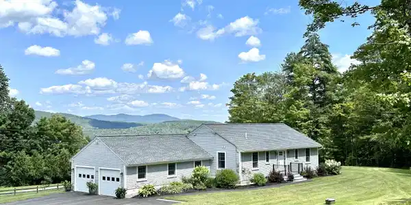 464 Pleasant