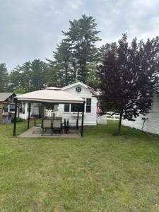 11 Bay Road