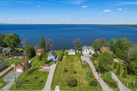 8 Maquam Shore Road