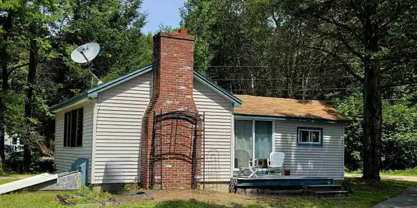 27 Fox Road