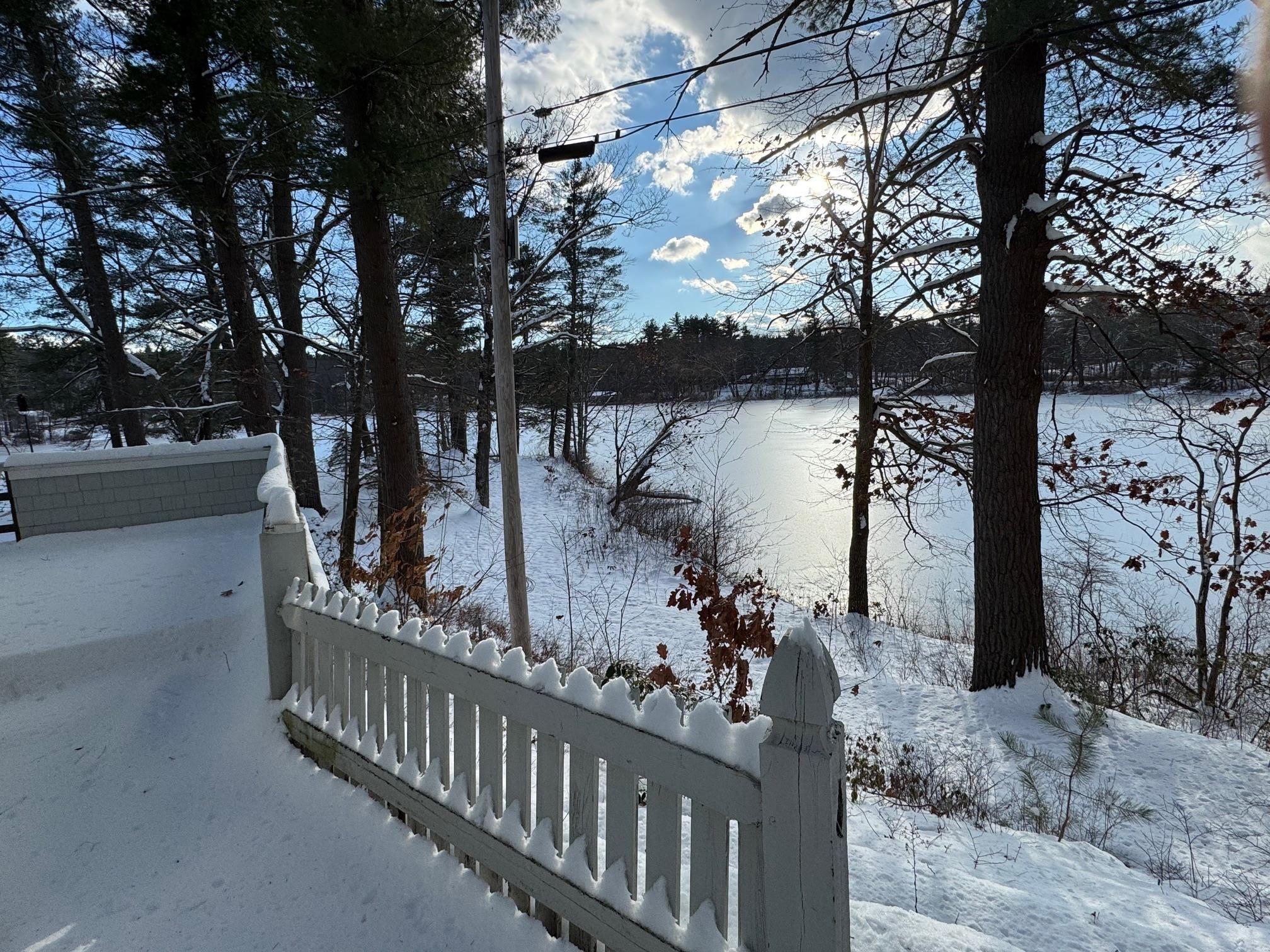 Image 3: View of lake from deck Image 3: View of lake from deck