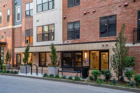99 Foundry Place
