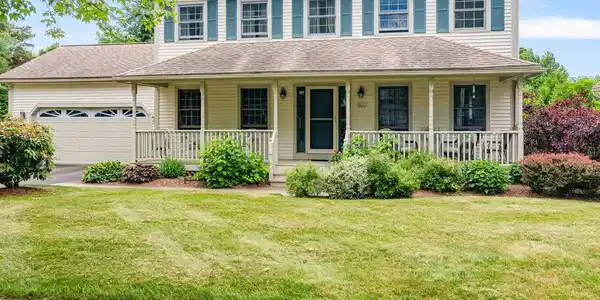 58 Grey Meadow Drive