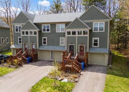106 East Redrock Drive