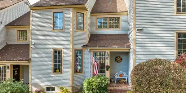 28 Windsor