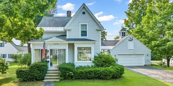 58 Gale Avenue