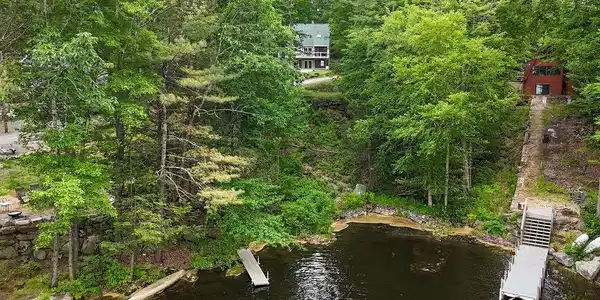 53 Mooers Road