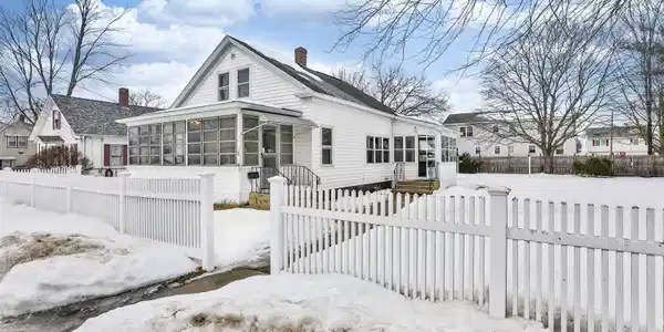 72 Linwood Street