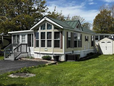 6 Eagle Lane