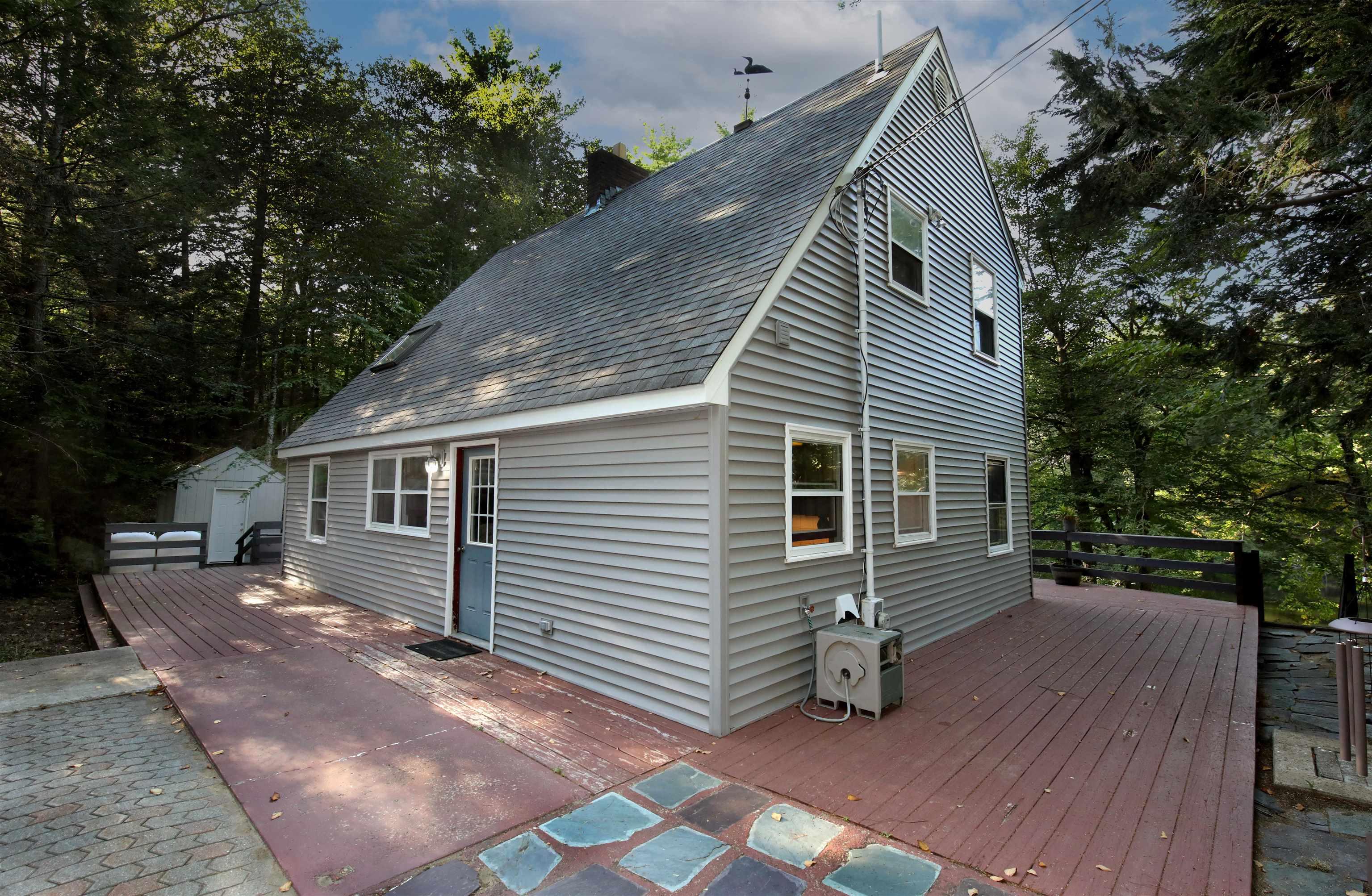 Image 1: Front of House