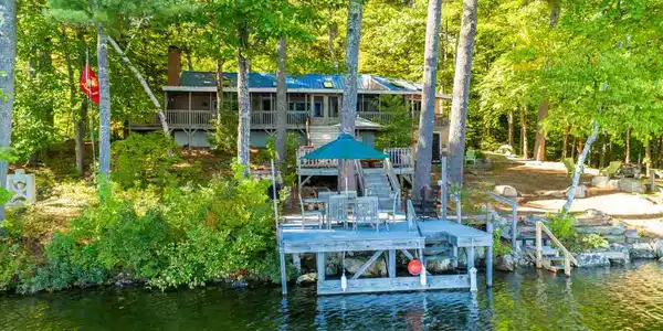 100 West Cove