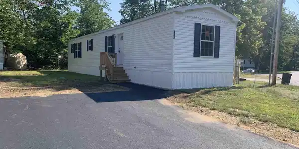 102 Pineland Park